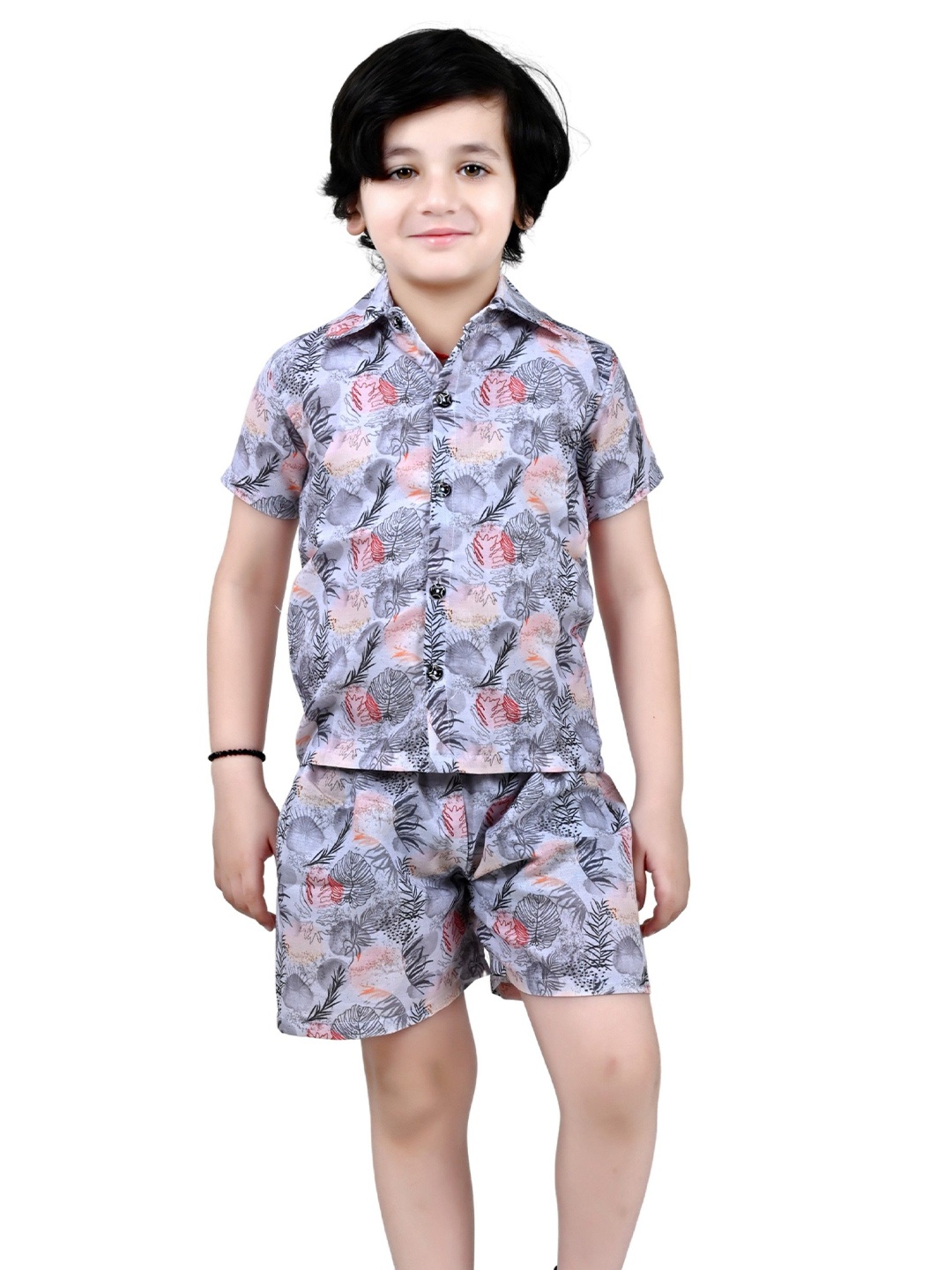 

Arshia Fashions Boys Printed Shirt Collar Shirt with Shorts, Grey