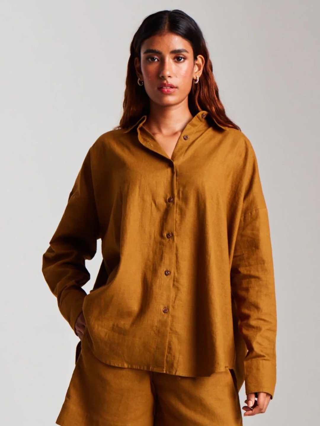 

Saphed Shirt Style Top, Olive