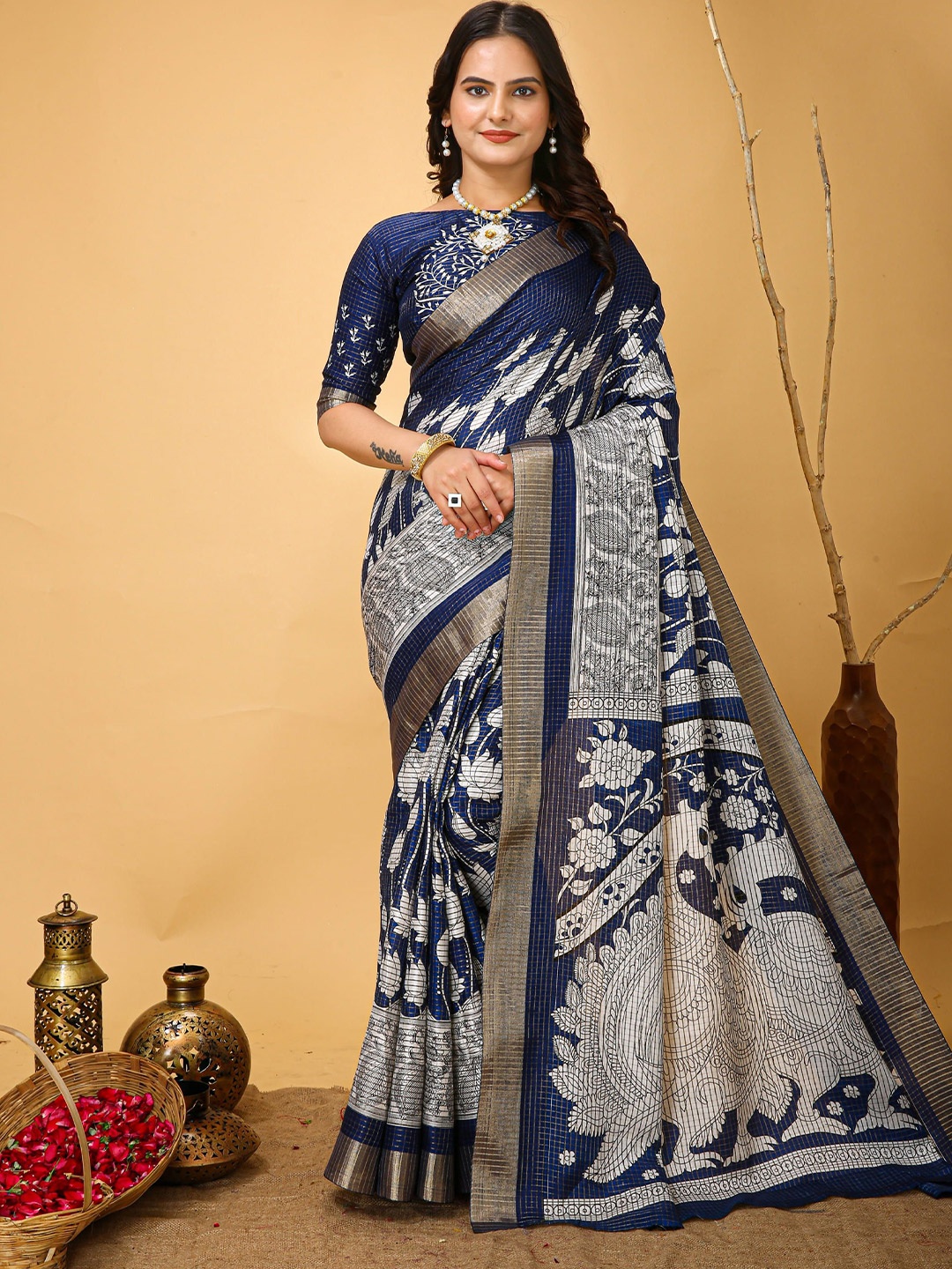 

HERE&NOW Floral Pure Cotton Handloom Kanjeevaram Saree, Blue