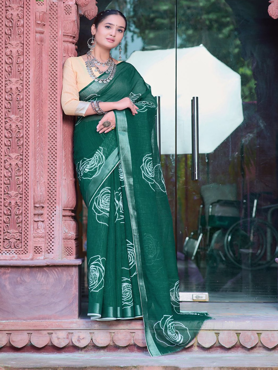 

TRENDING KART Floral Print Zari Chanderi Saree, Green