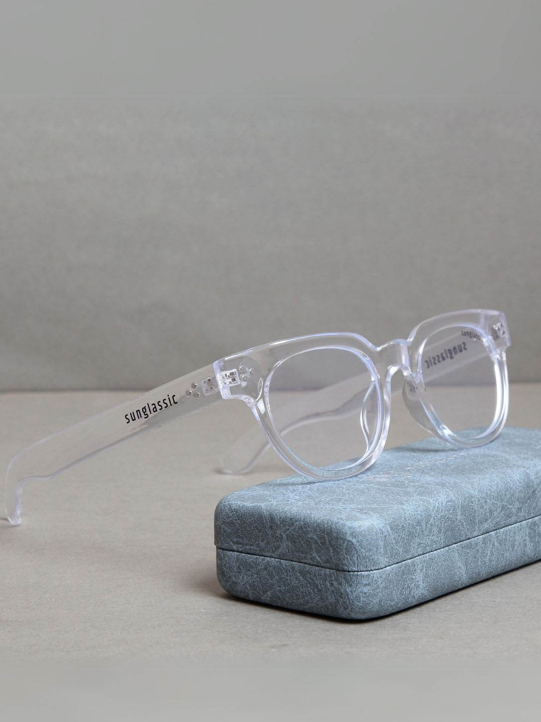 

SUNGLASSIC Unisex Clear Square Sunglasses with UV Protected Lens Professor-Clear, Transparent