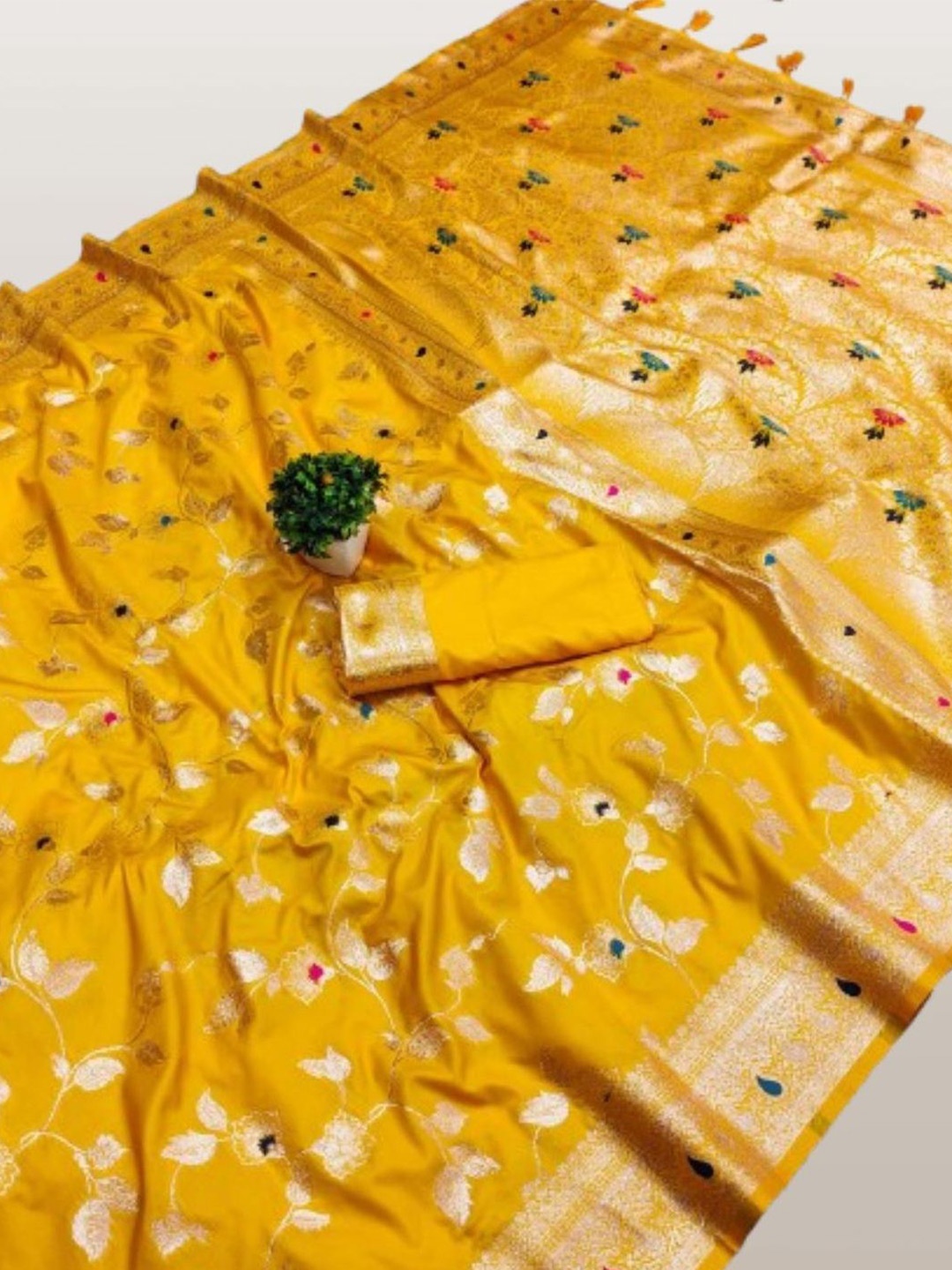 

KALINI Woven Design Zari Pure Silk Kanjeevaram Saree, Yellow