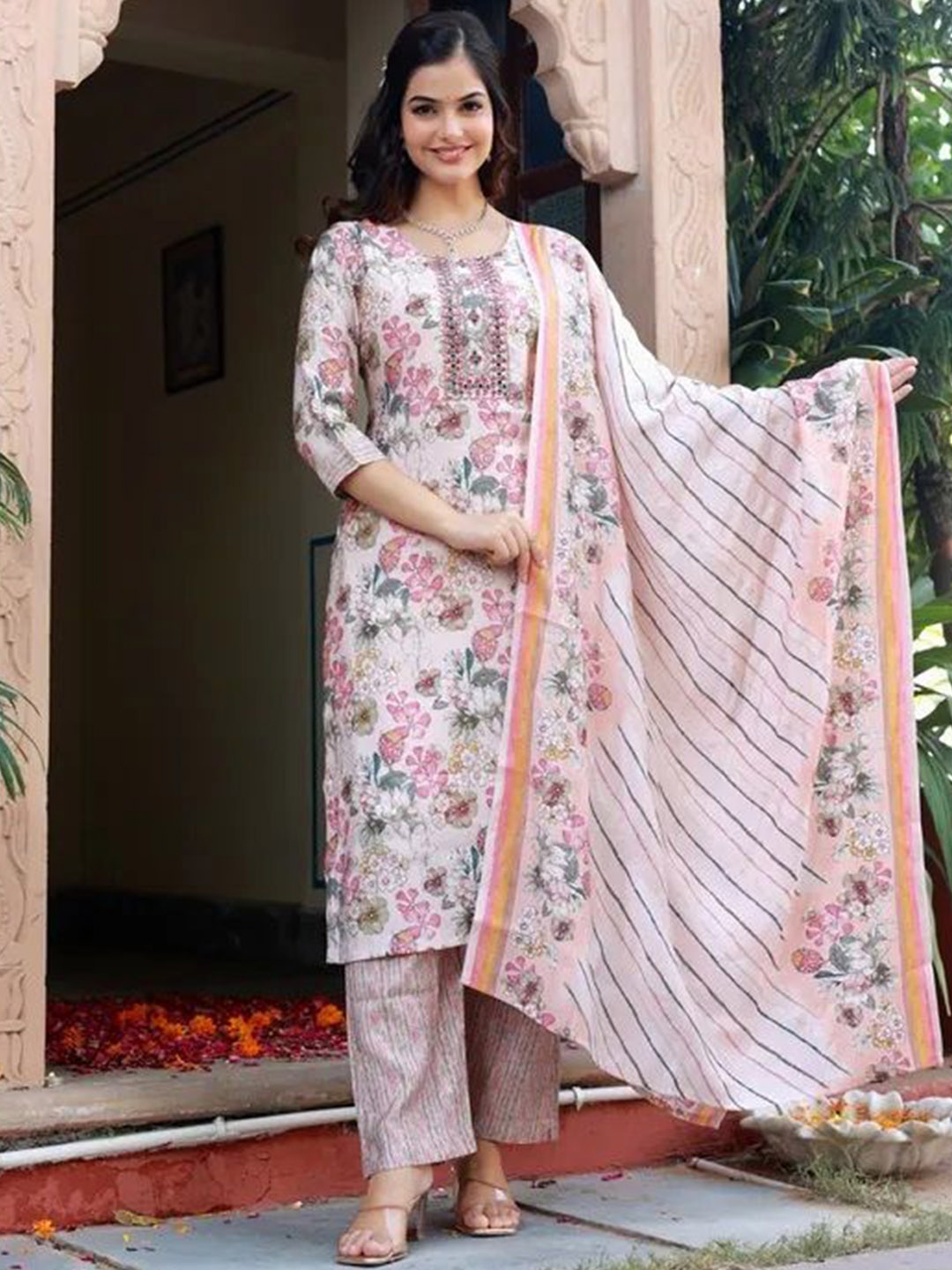 

BAESD Women Floral Embroidered Regular Mirror Work Kurta with Trousers & With Dupatta, Peach