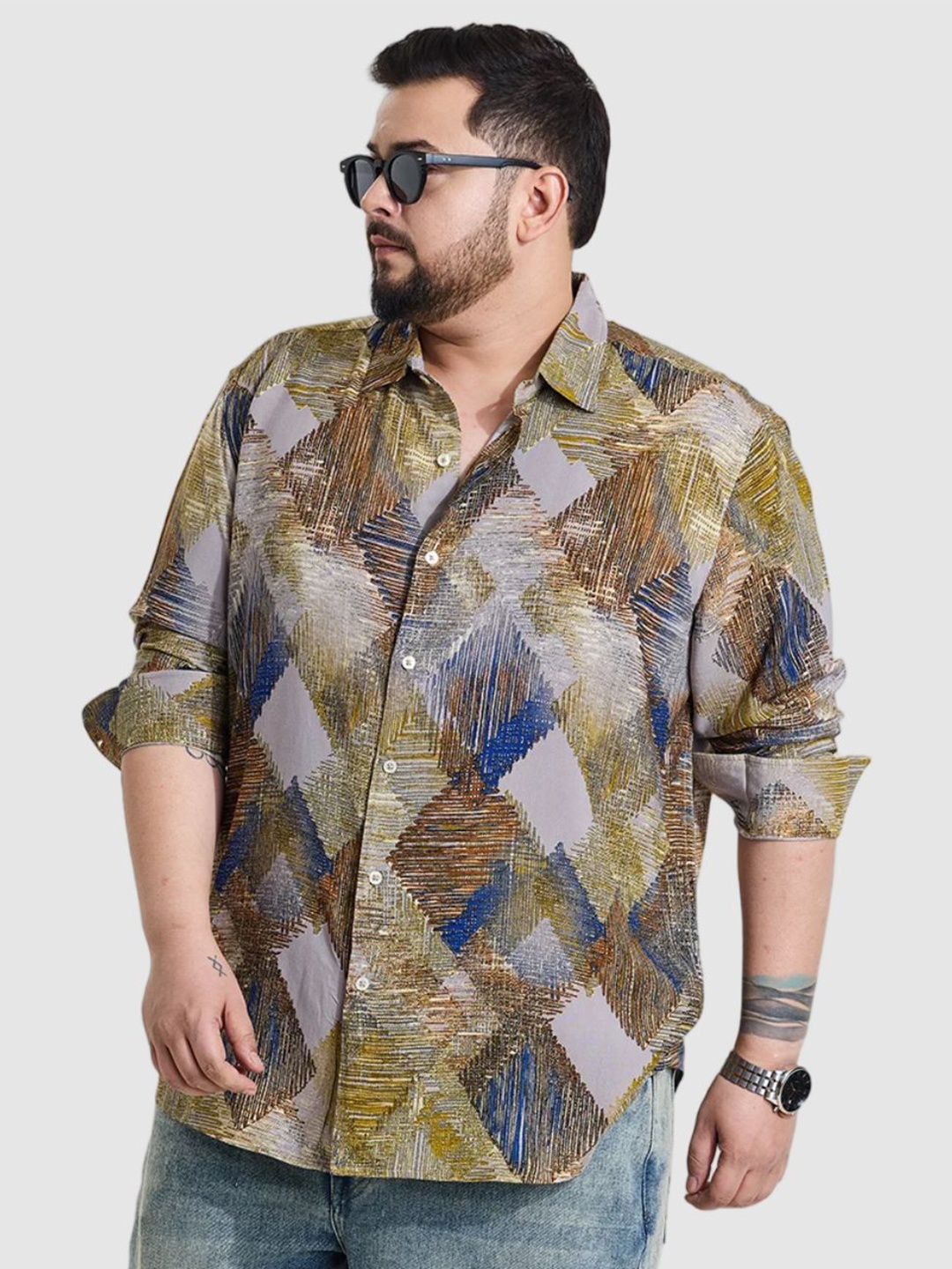 

Snitch Men Plus Size Classic Regular Fit Spread Collar Abstract Printed Casual Shirt, Brown