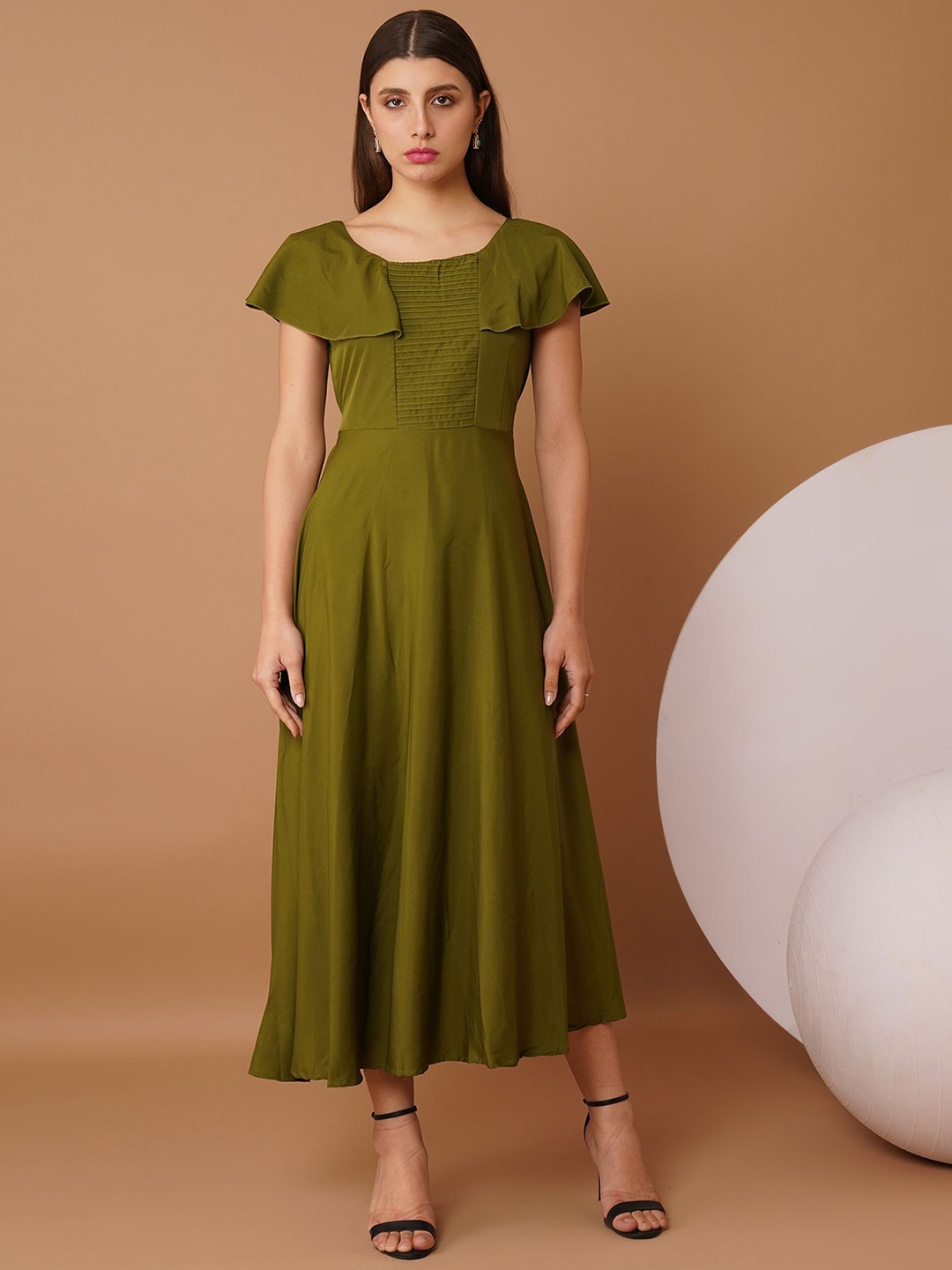 

Chemistry Round Neck Flared Sleeves Crepe Maxi Dress, Olive