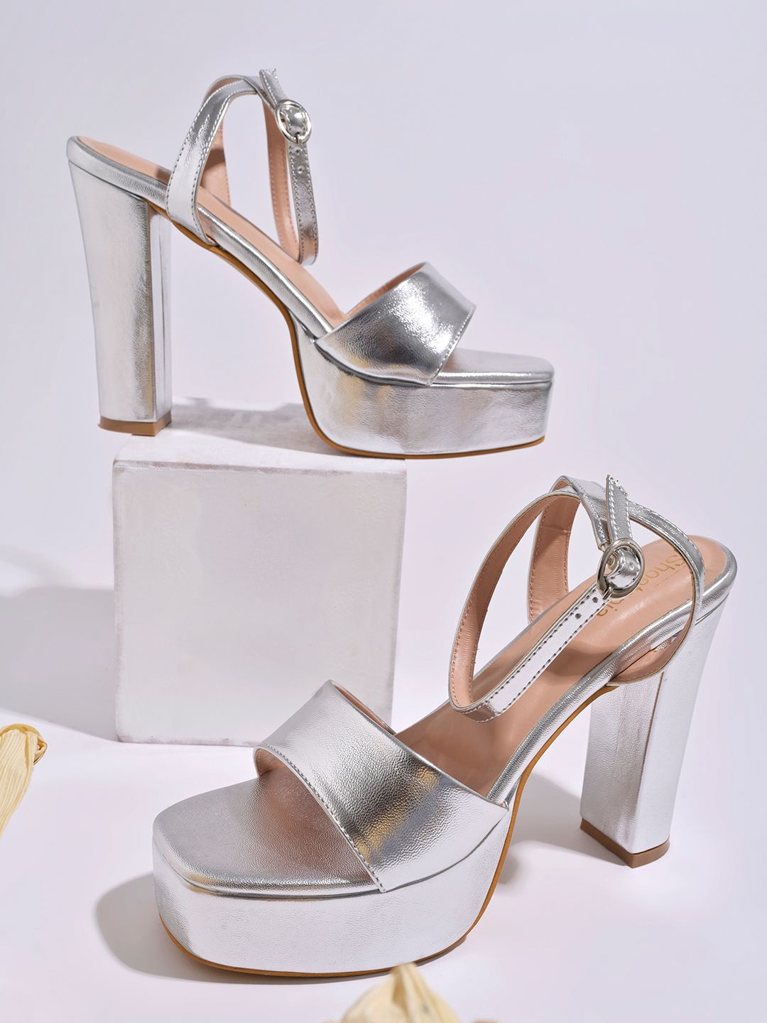 

Shoetopia Girls Platform Heel Sandals, Silver