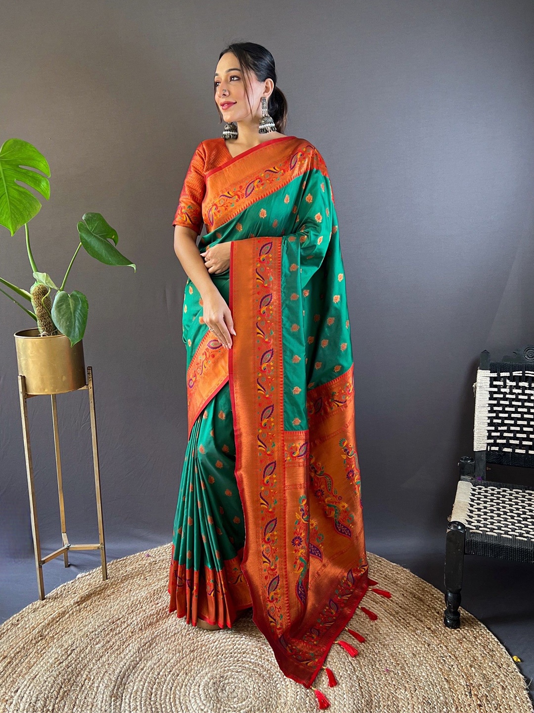 

Rangtulika Ethnics Woven Design Zari Silk Blend Paithani Saree, Green