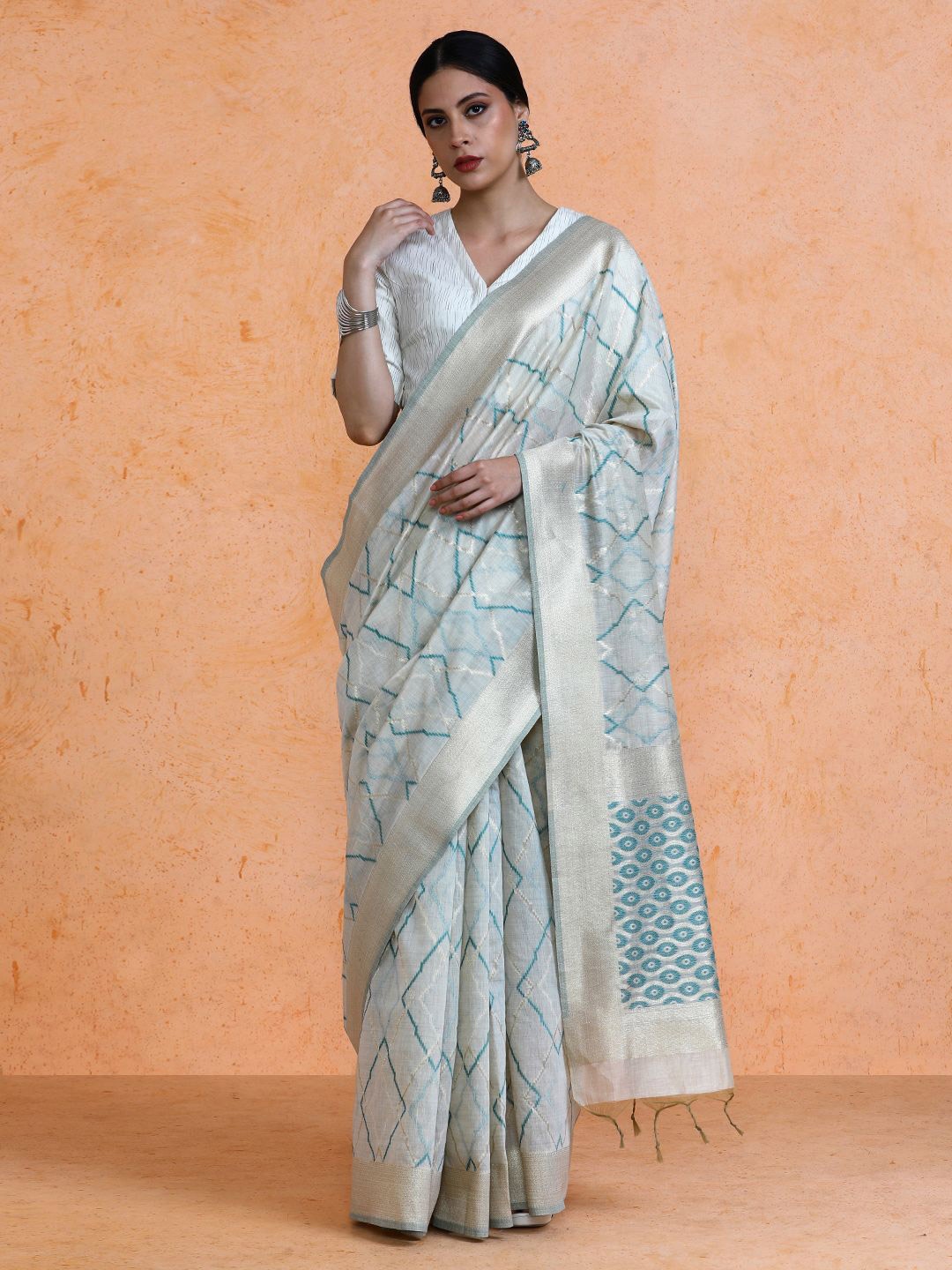 

SARHA Woven Design Muga Saree, Beige