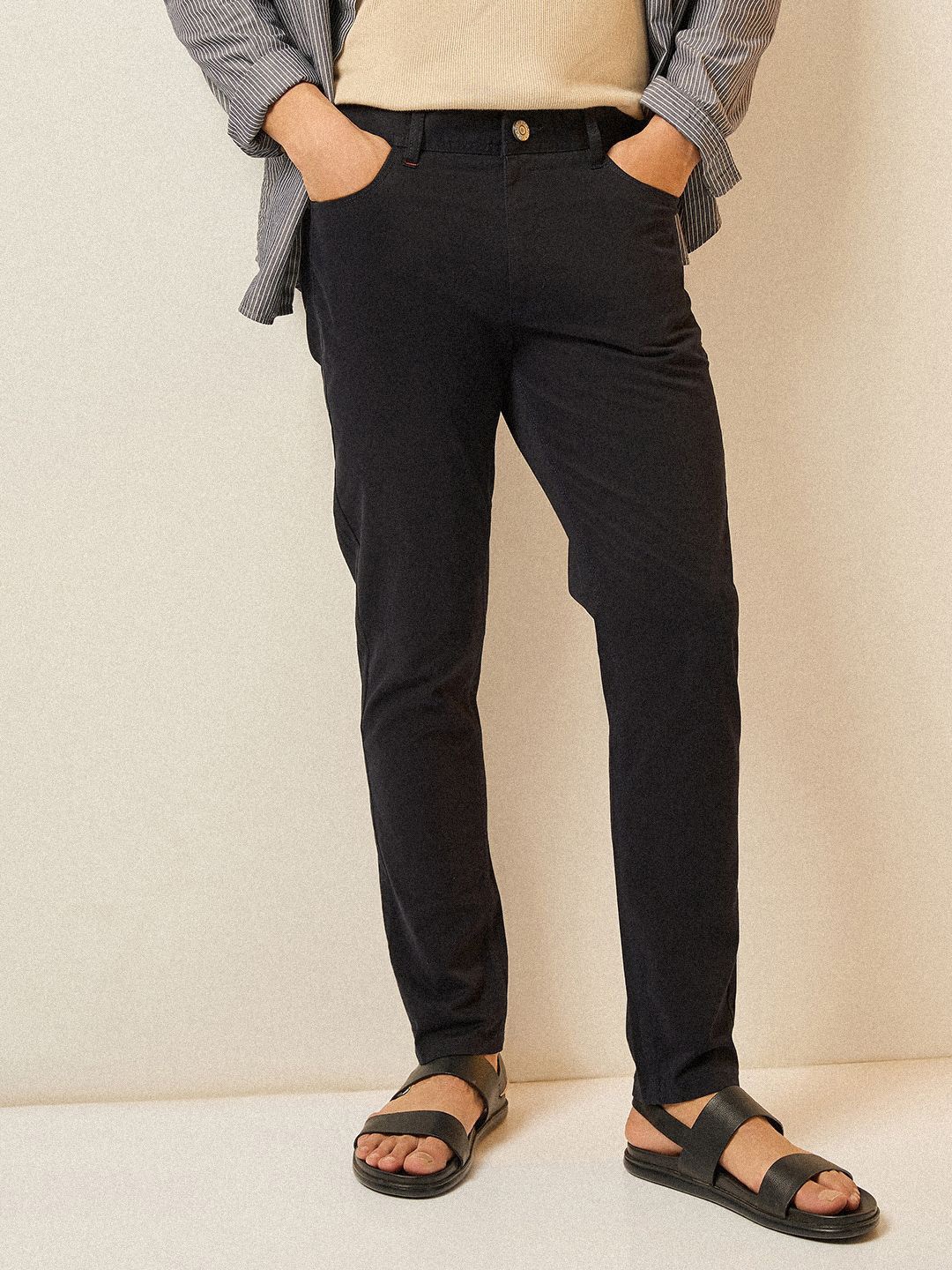 

THE BEAR HOUSE Men Cotton Slim Fit Chinos, Blue