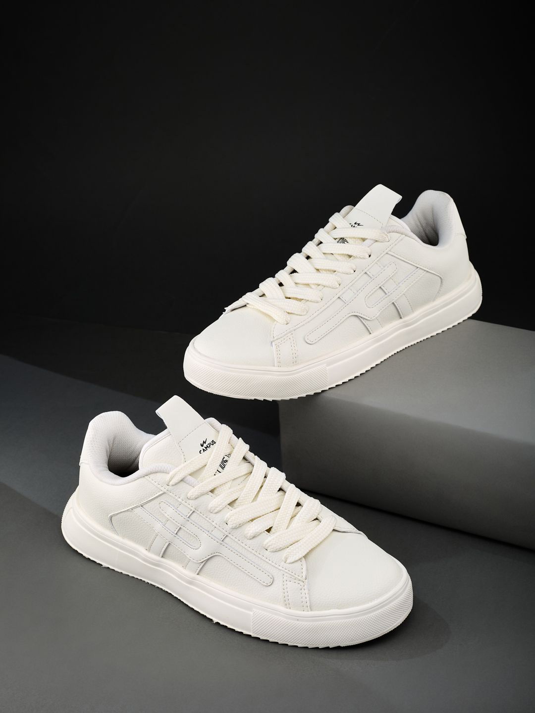 

Campus OG-41 Men Sneakers, Off white