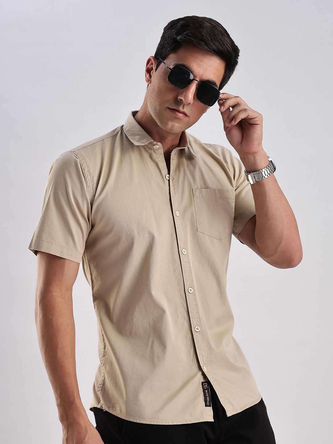 

BS BLUE SQUAD Men India Slim Fit Solid Spread Collar Cotton Casual Shirt, Beige