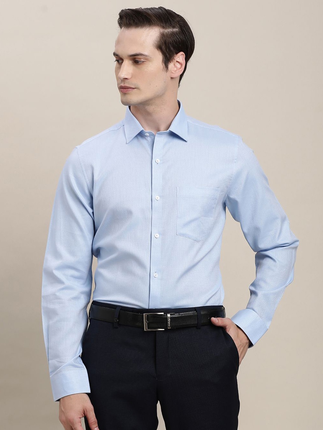 

Turtle Men Standard Slim Fit Spread Collar Textured Cotton Formal Shirt, Blue