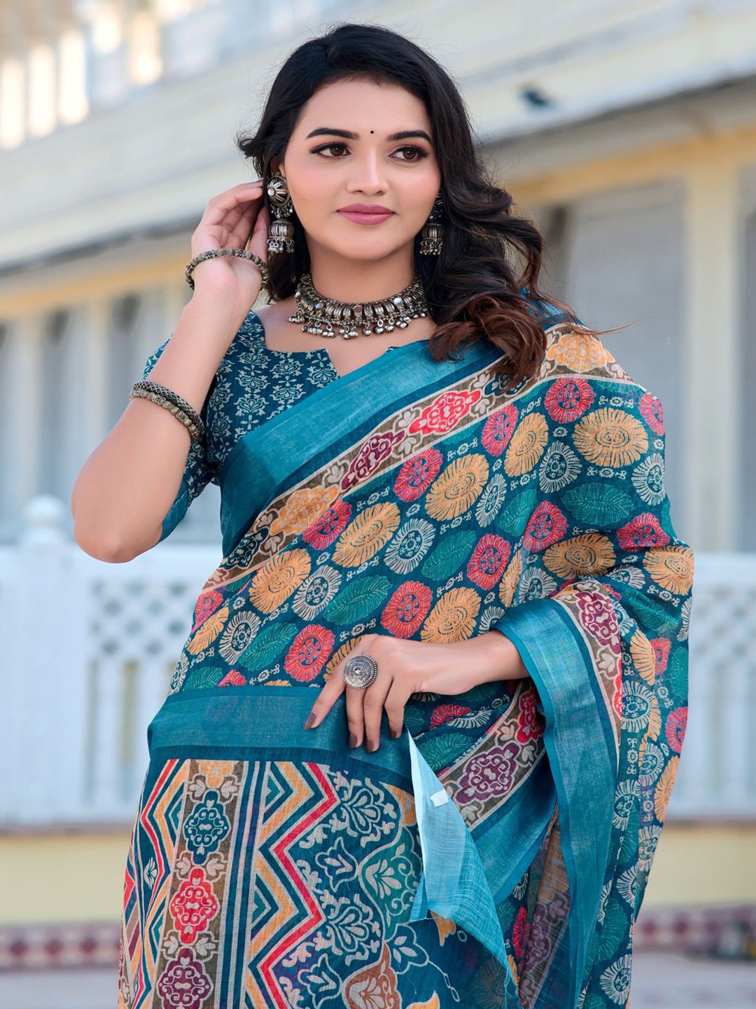 

TRENDING KART Floral Printed Zari Chanderi Saree, Blue
