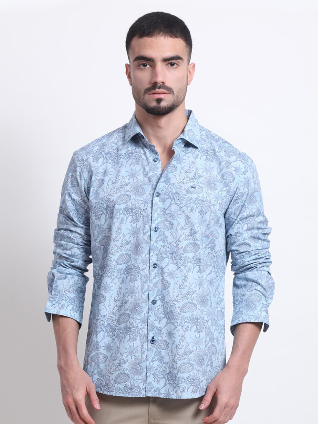 

Basics Men Slim Fit Spread Collar Floral Printed Cotton Casual Shirt, Blue