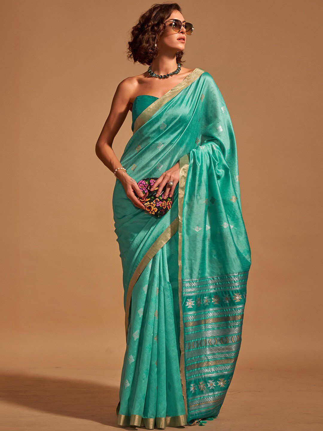 

Ethnielle Woven Design Zari Banarasi Saree, Green