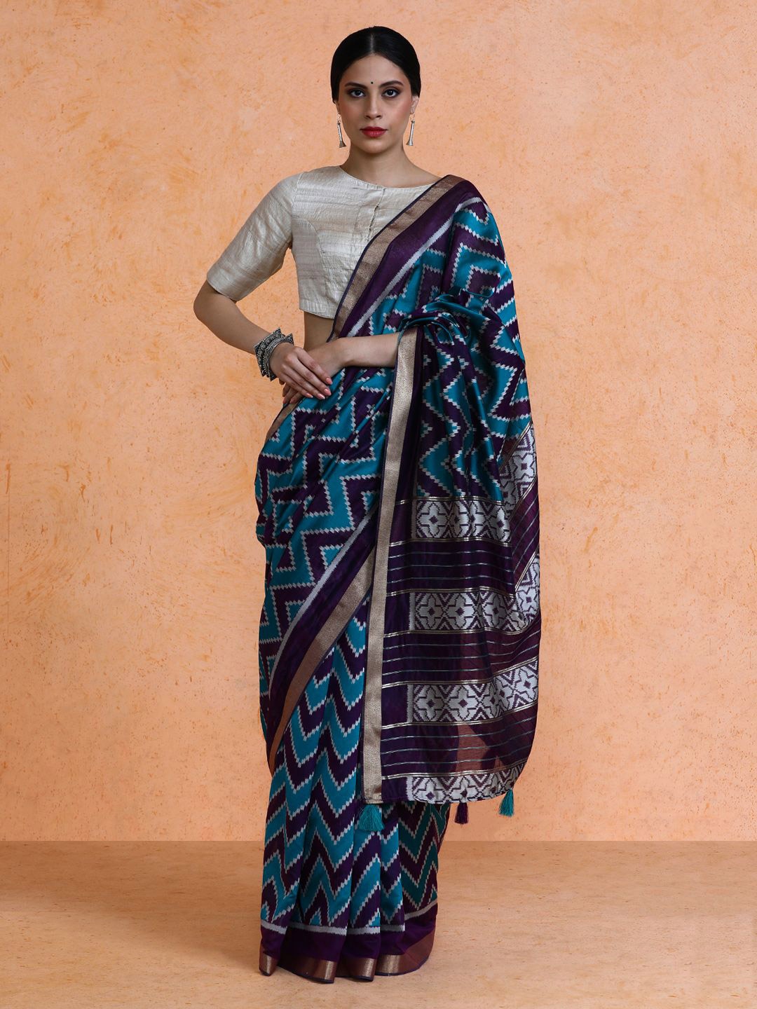 

SARHA Chevron Woven Design Leheriya Cotton Saree, Blue