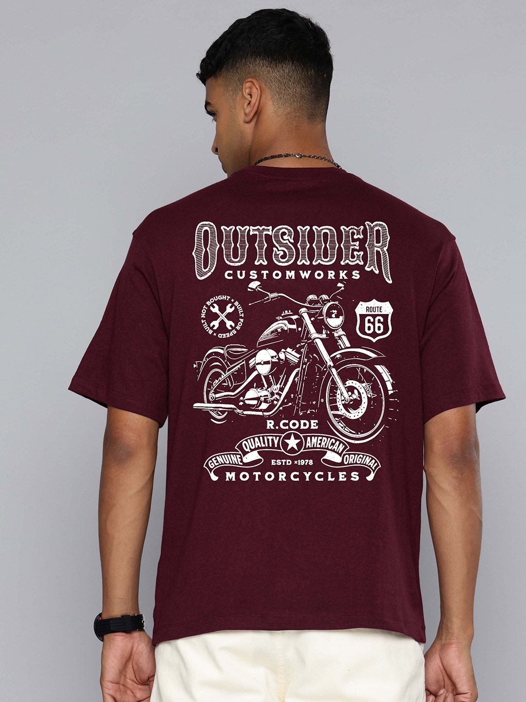 

R.Code by The Roadster Life Co. Men Printed T-shirt, Burgundy