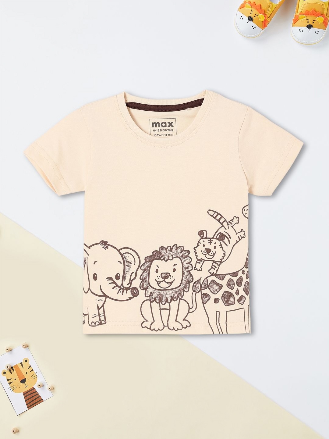 

max Boys Printed V-Neck Applique T-shirt, Yellow