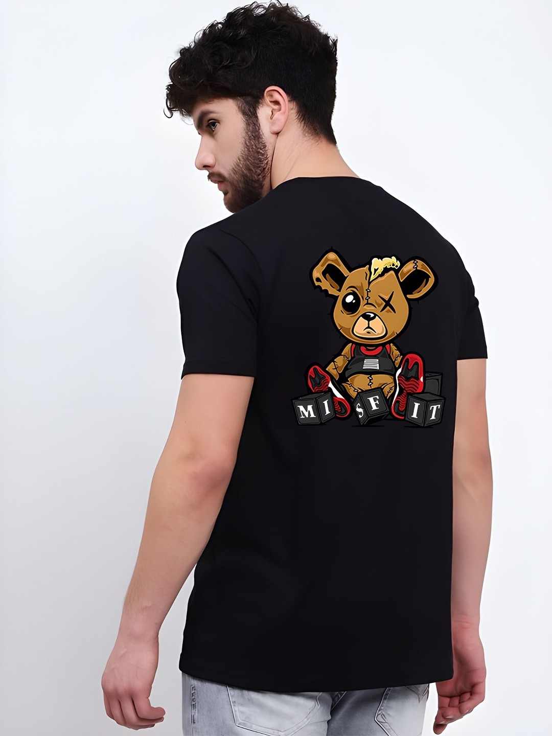 

THE BEETEL HOUSE Men Drop-Shoulder Sleeves T-shirt, Black