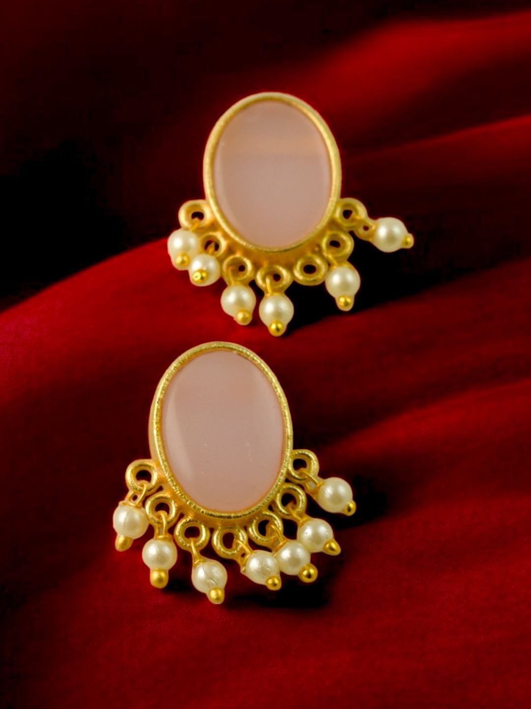 

TISHUL JEWELS Gold-Plated Artificial Stones Studded & Beaded Oval Shaped Studs