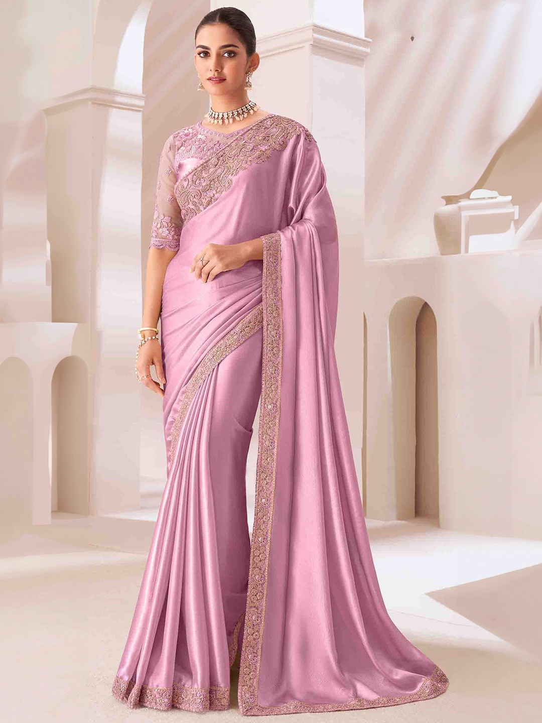 

DIVASTRI Embroidered Pure Georgette Saree, Pink