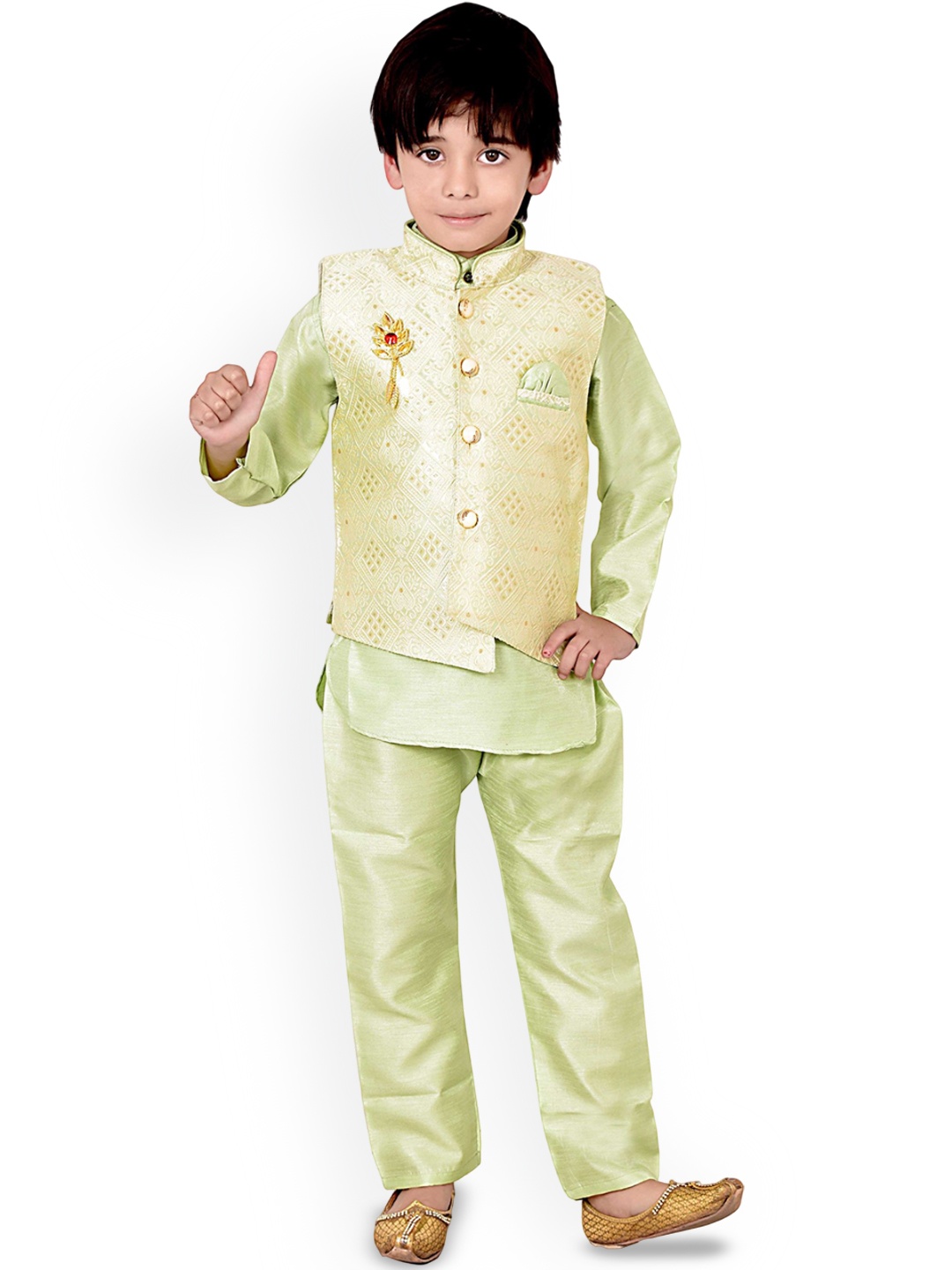 

Kidotsav Boys Printed Regular Kurta with Pyjamas, Green