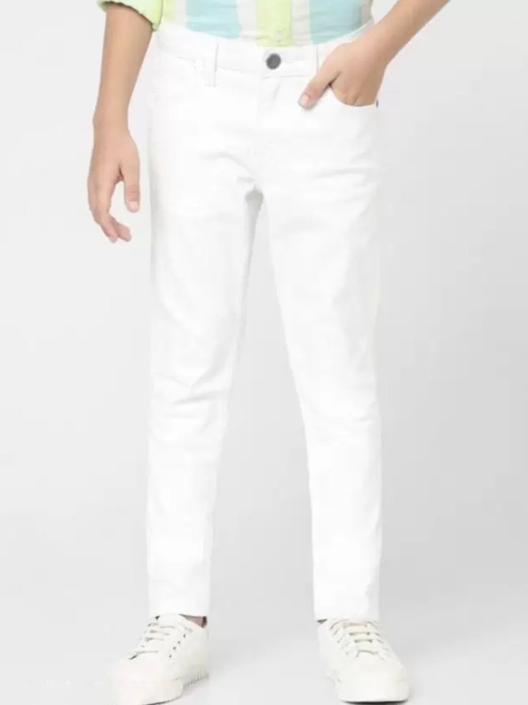 

LINARIA Men Classic Slim Fit Mid-Rise Jeans, White