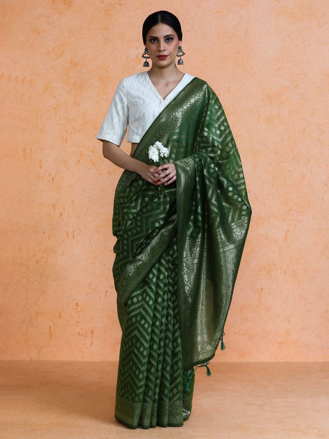 

SARHA Women Woven Design Chanderi Cotton Saree, Green