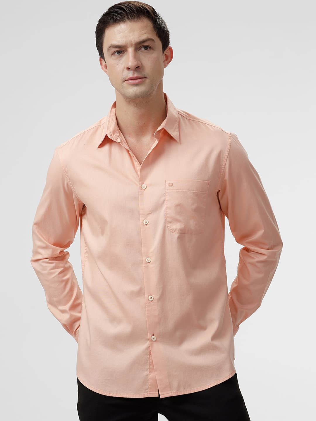 

Basics Men Slim Fit Spread Collar Solid Cotton Casual Shirt, Peach