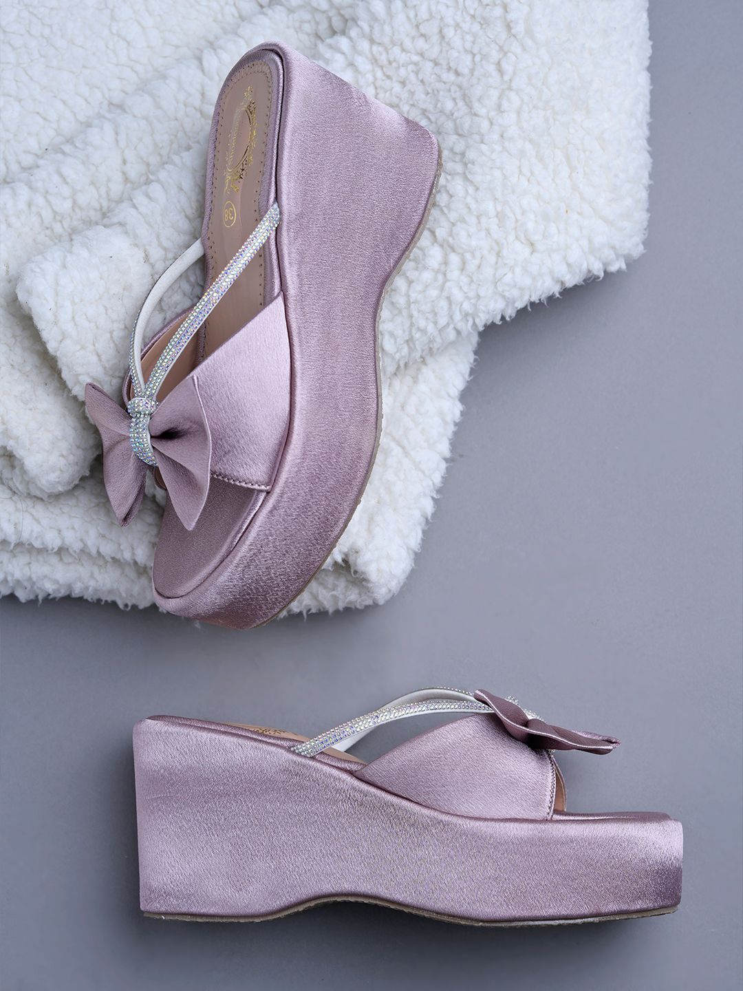 

Shoetopia Girls Embellished Platform Sandals, Mauve