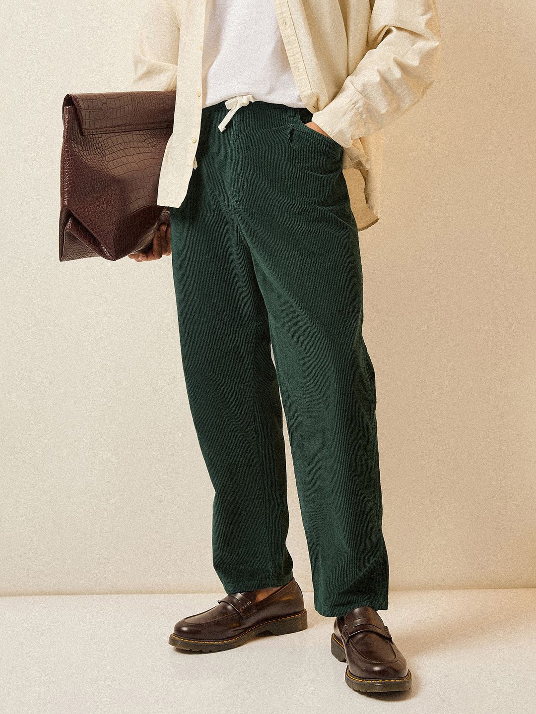 

THE BEAR HOUSE Men Baggy Fit Corduroy Pants with Drawstring Waist, Green