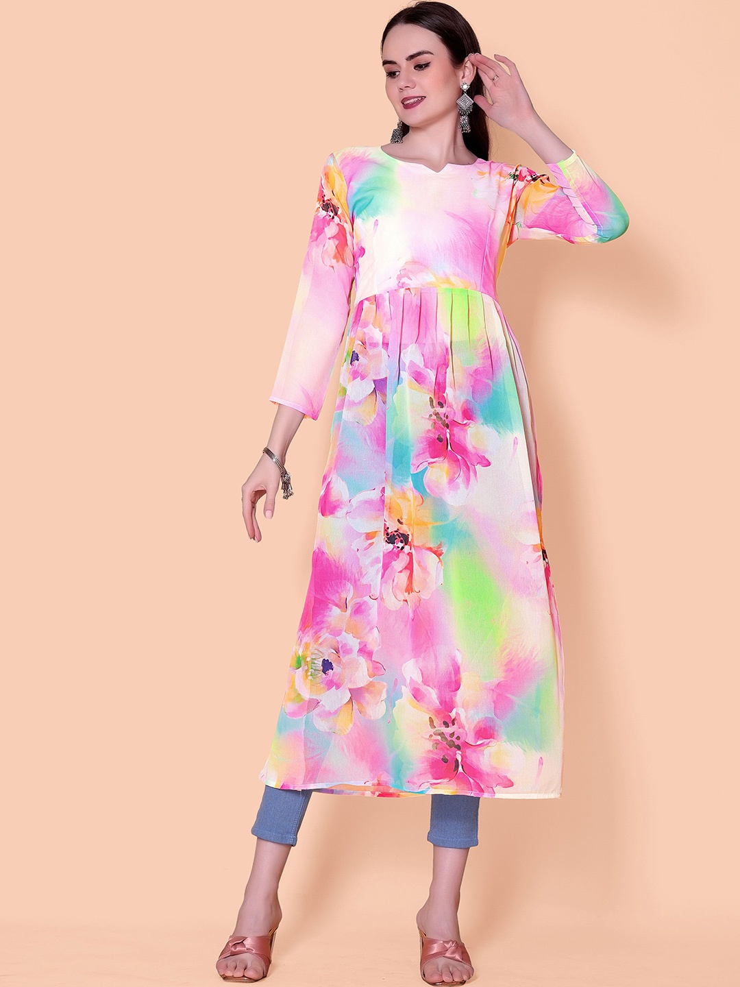 

Rinbin Notch Neck Sequinned Georgette High Slit Straight Kurta, Pink