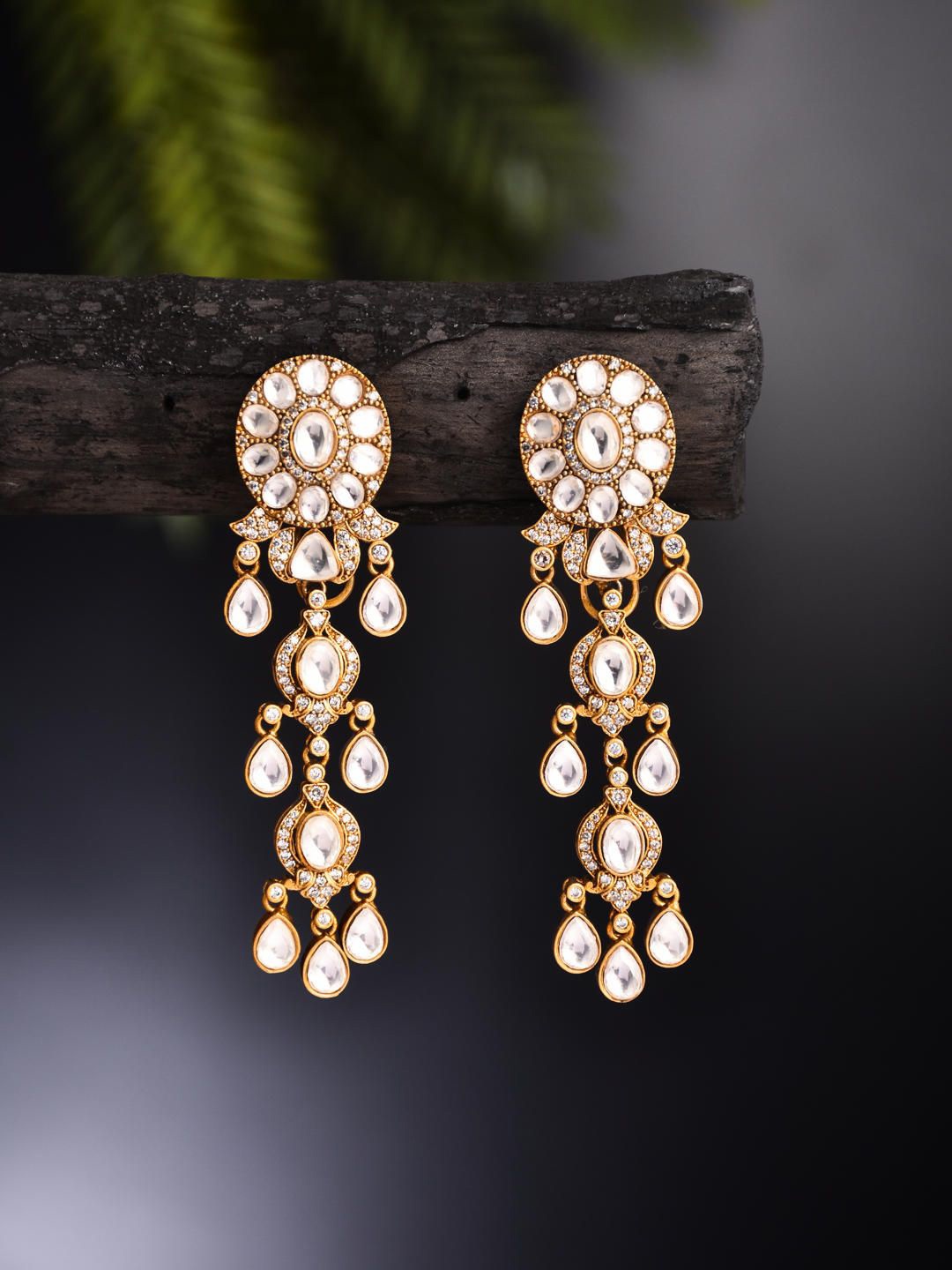 

Reenisaa Gold-Plated Kundan Studded Spherical Shaped Drop Earrings