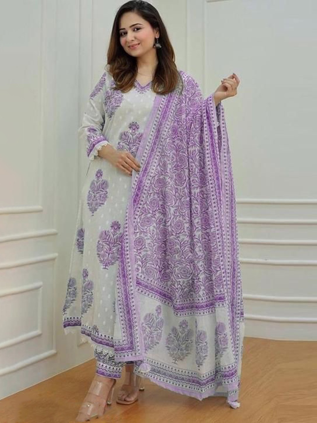 

ClothAura Floral Printed V-Neck Thread Work Pure Cotton Kurta With Trousers & Dupatta, White