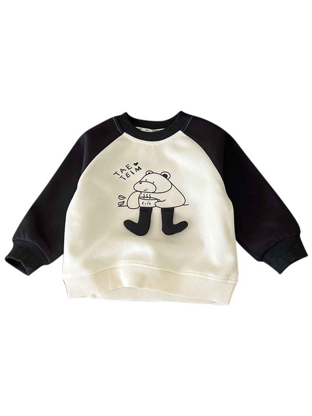 

StyleCast x Revolte Boys Colourblocked Sweatshirt, Black