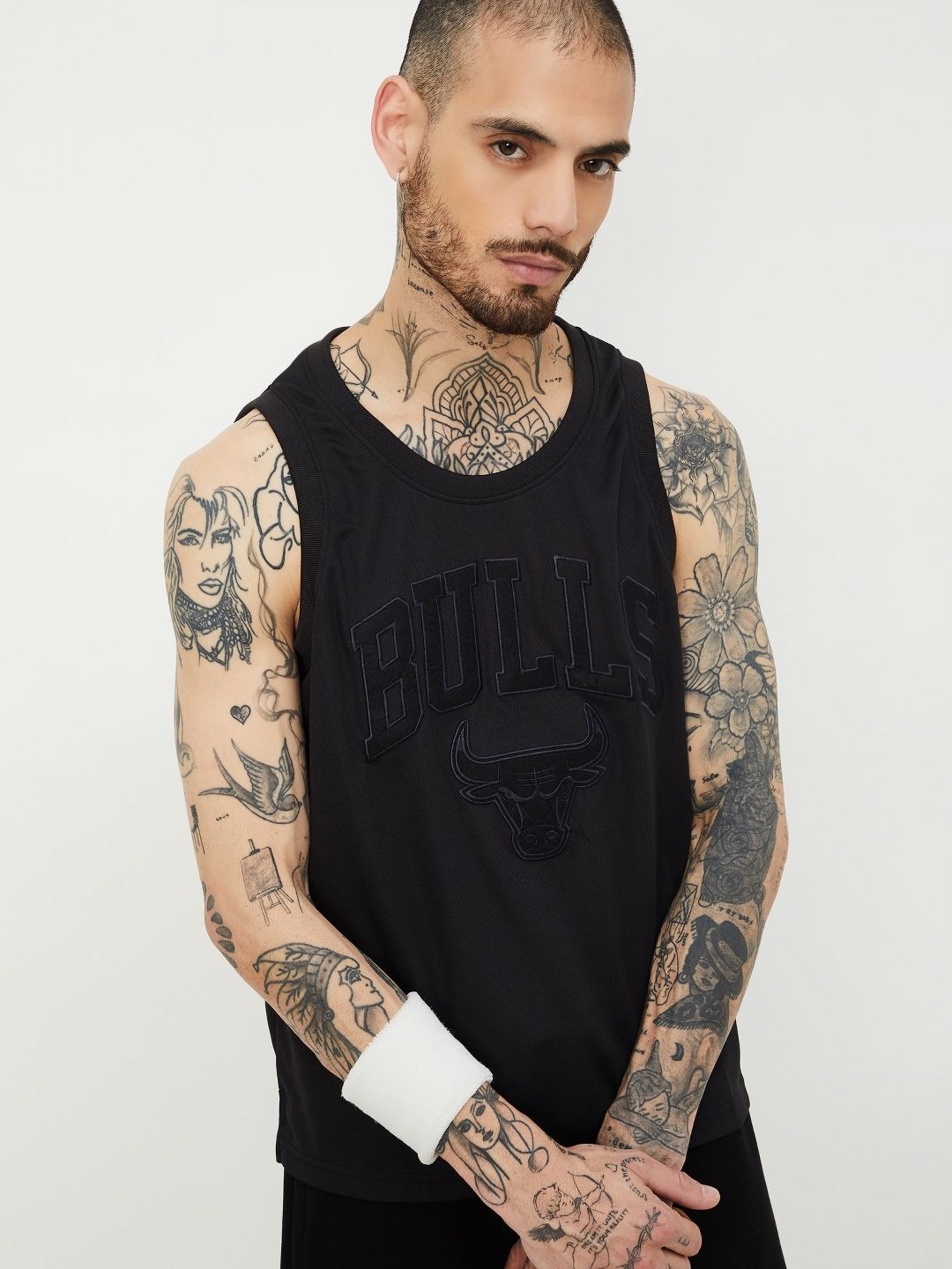 

max Men Printed Hooded T-shirt, Black