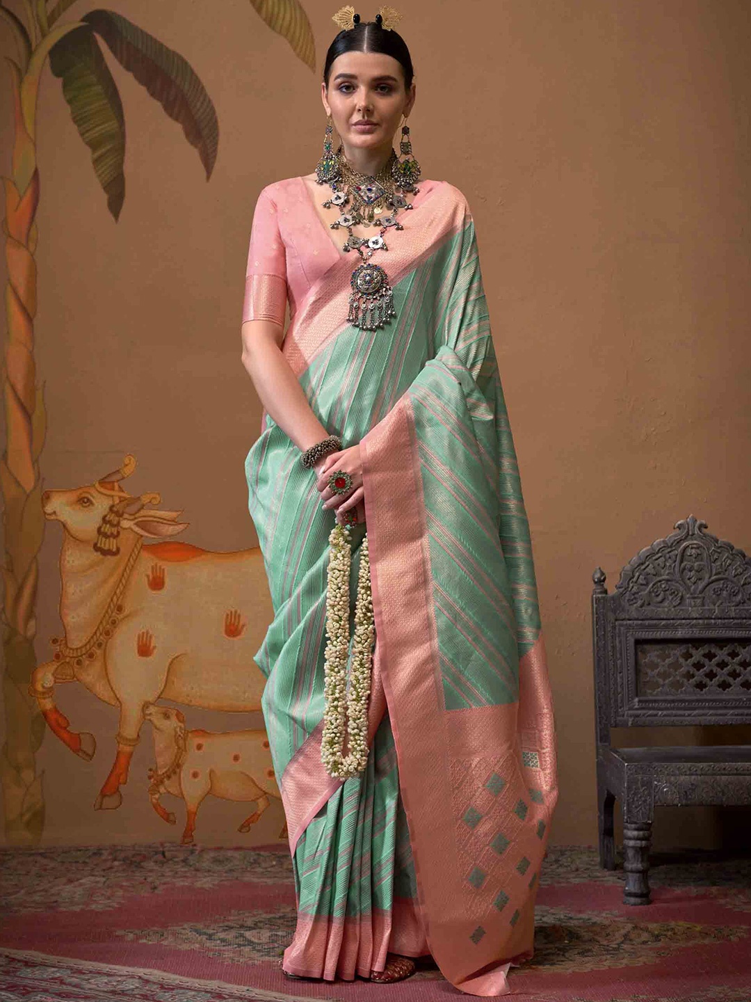 

DIVASTRI Woven Design Zari Saree, Teal