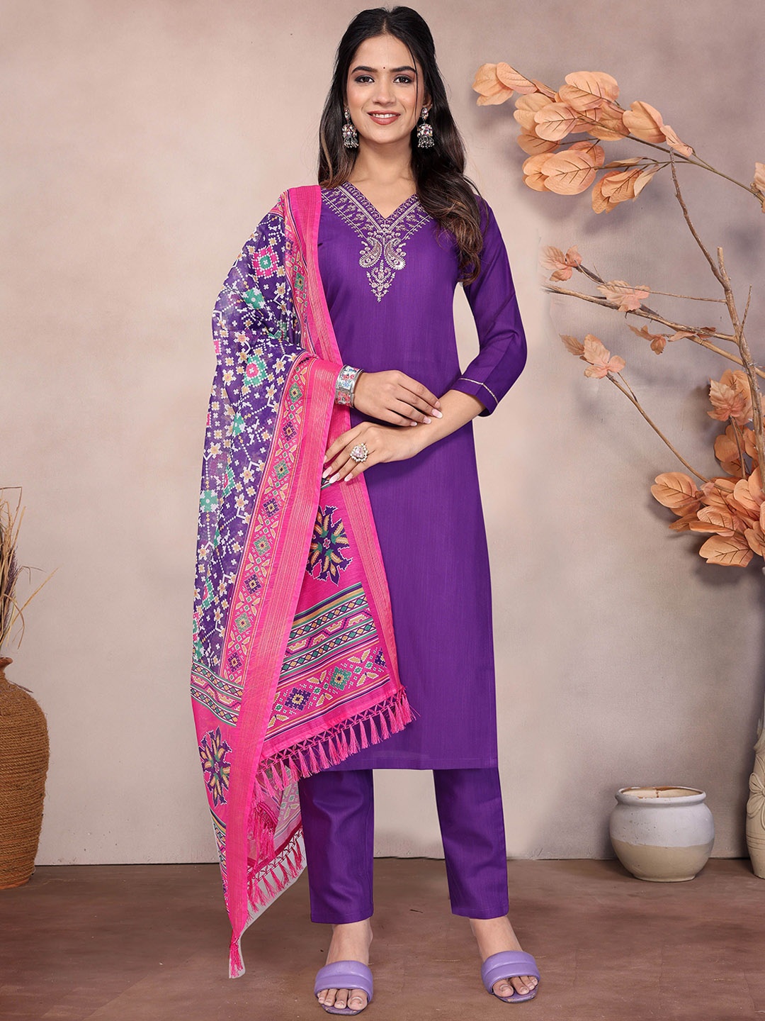 

Anouk Ethnic Motifs Yoke Design Thread Work V-Neck Kurta With Trousers & Dupatta, Purple