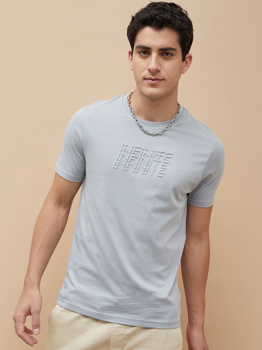 

Bossini Men Typography Printed Round Neck Cotton T-shirt, Grey