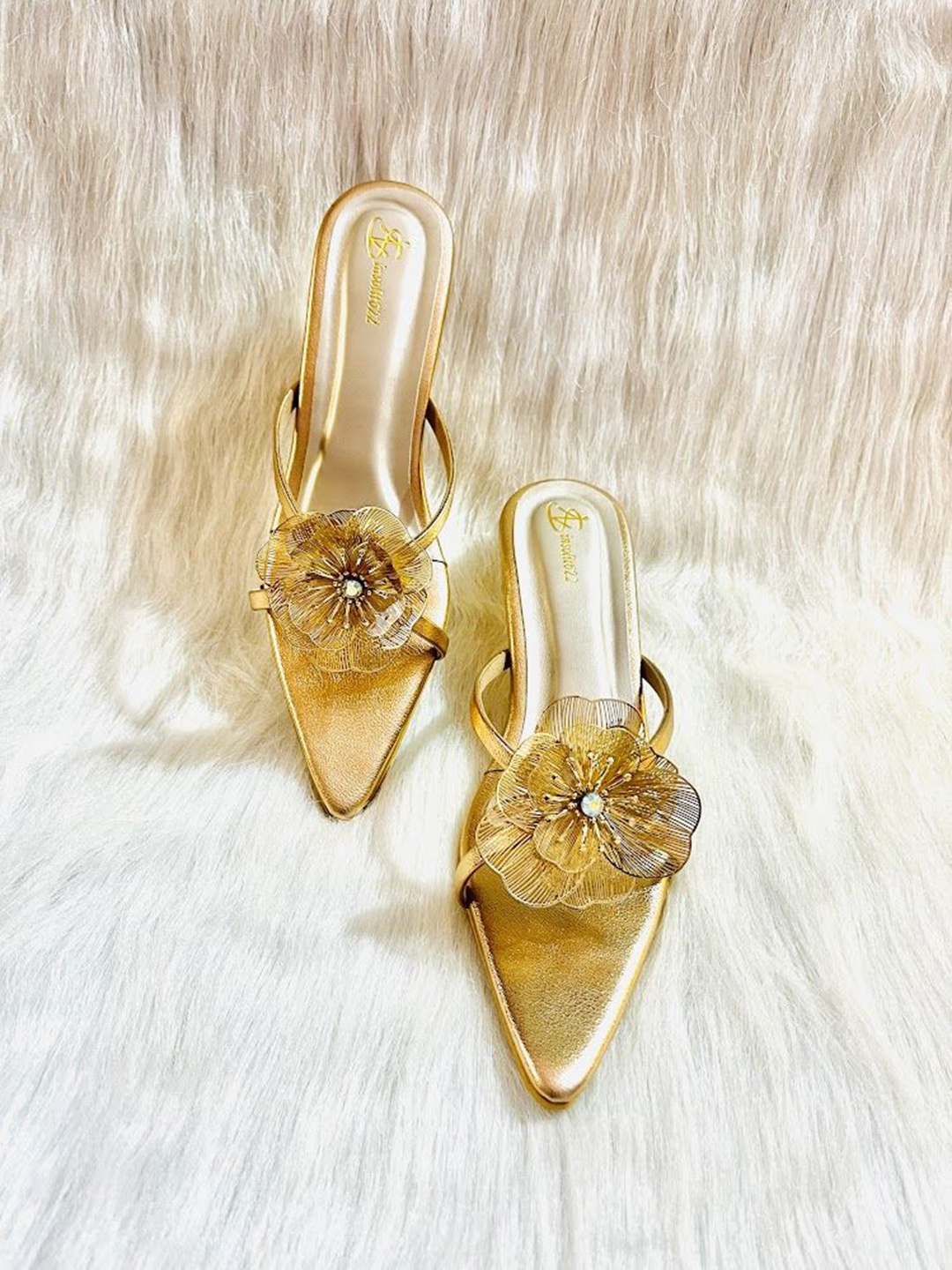 

Insolito22 Embellished Block Mules, Rose gold