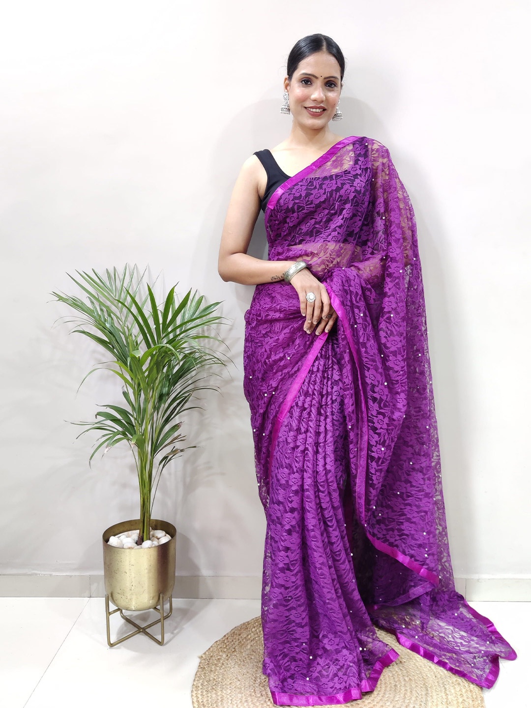 

HERE&NOW Woven Design Embellished Net Saree, Purple