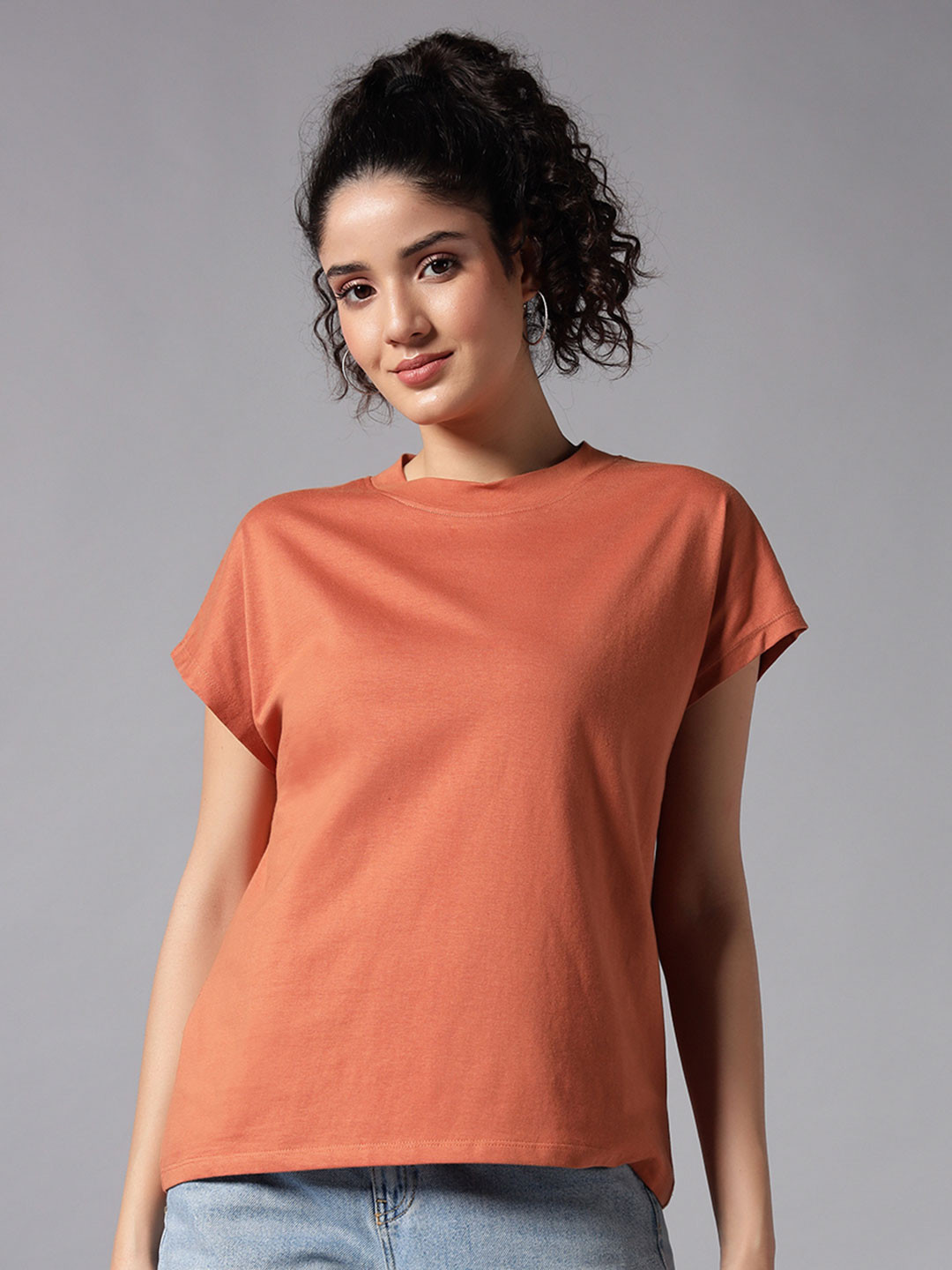 

Chemistry Women Pure Cotton Pockets T-shirt, Beige