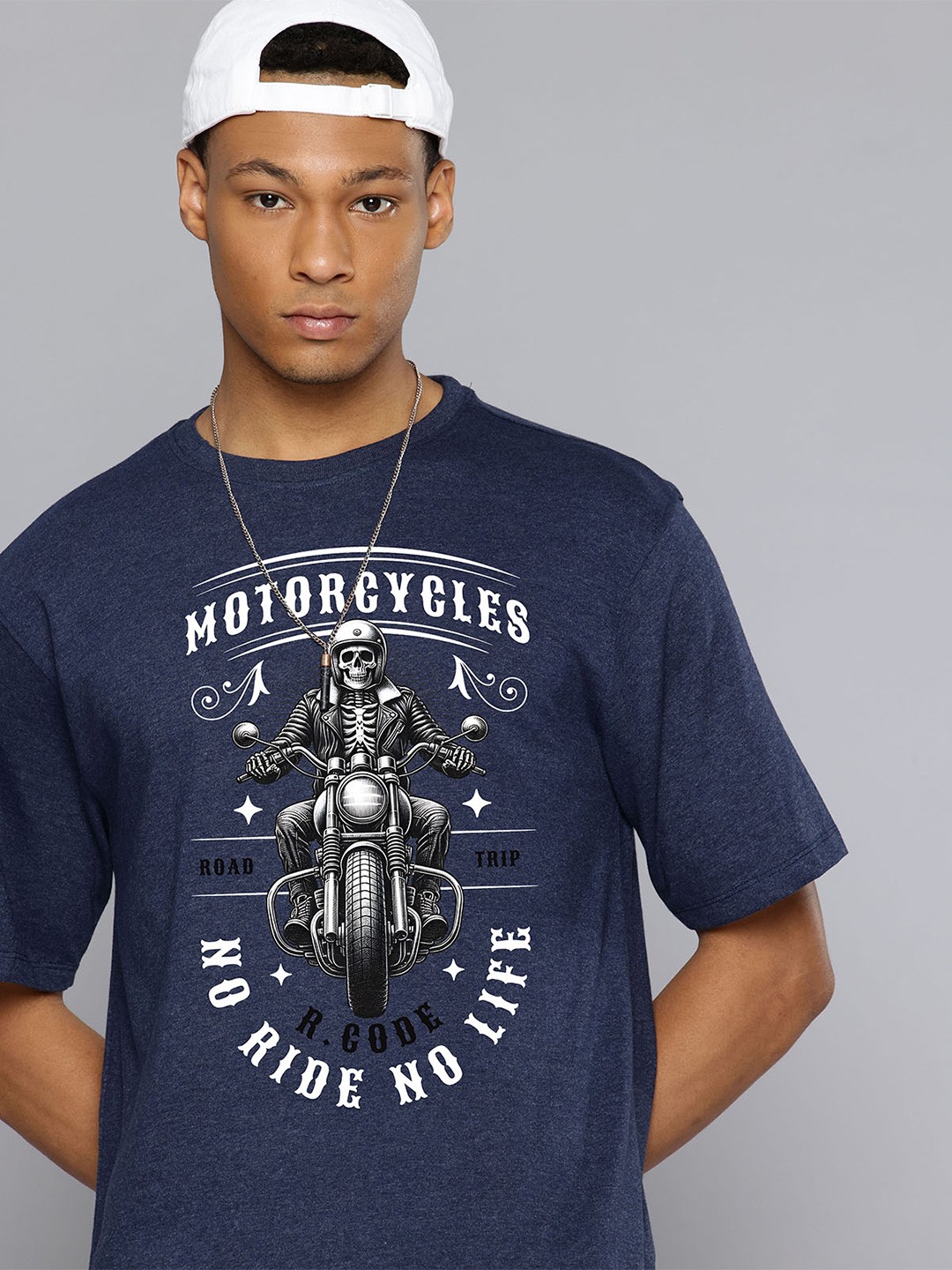 

R.Code by The Roadster Life Co. Men Printed T-shirt, Navy blue