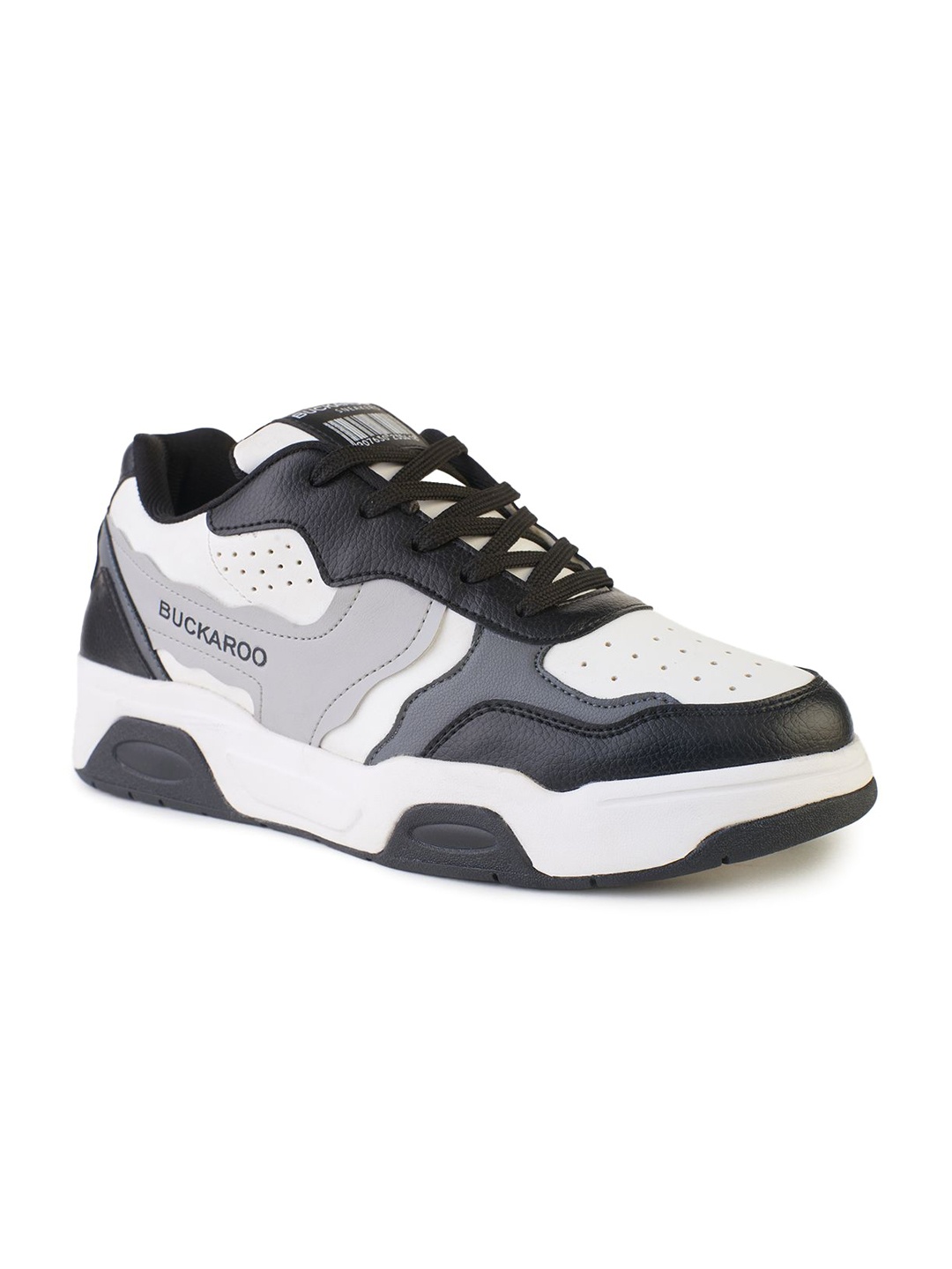 

Buckaroo Men Colourblocked Sneakers, Black