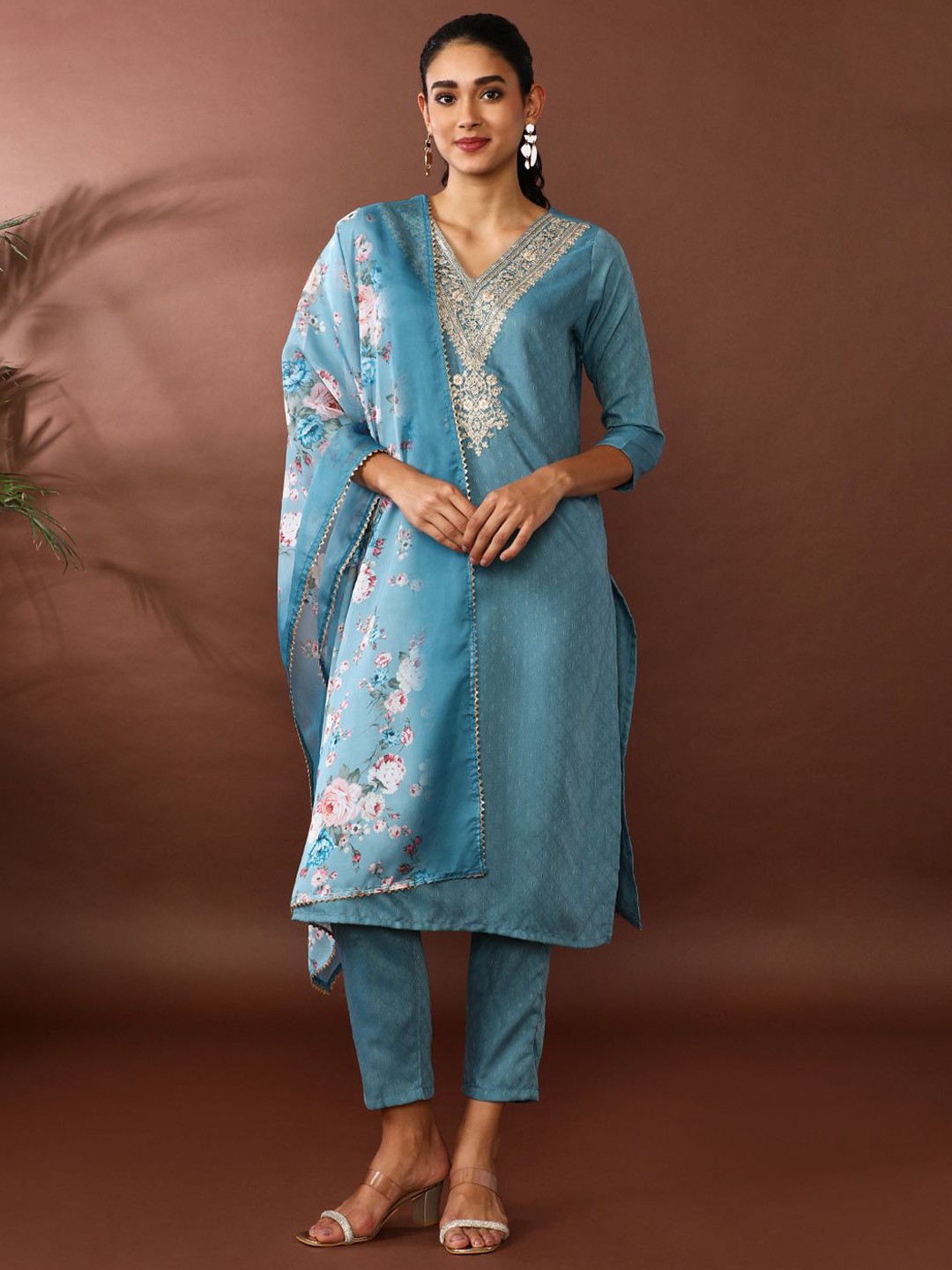

Jaipur Kurti Embroidered Thread Work Kurta With Trousers & Dupatta, Blue