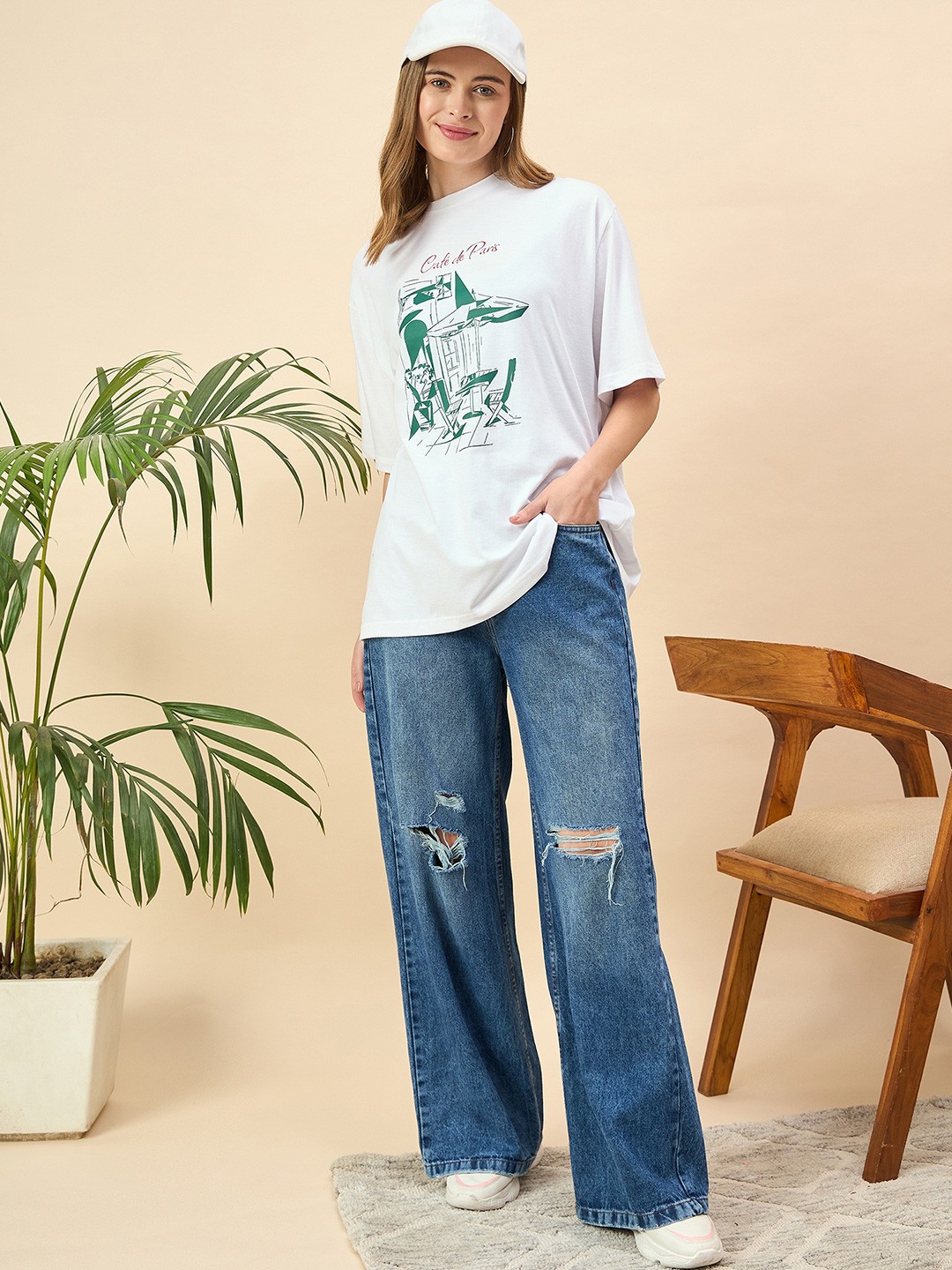 

Mast & Harbour Women Printed Drop-Shoulder Sleeves T-shirt, White