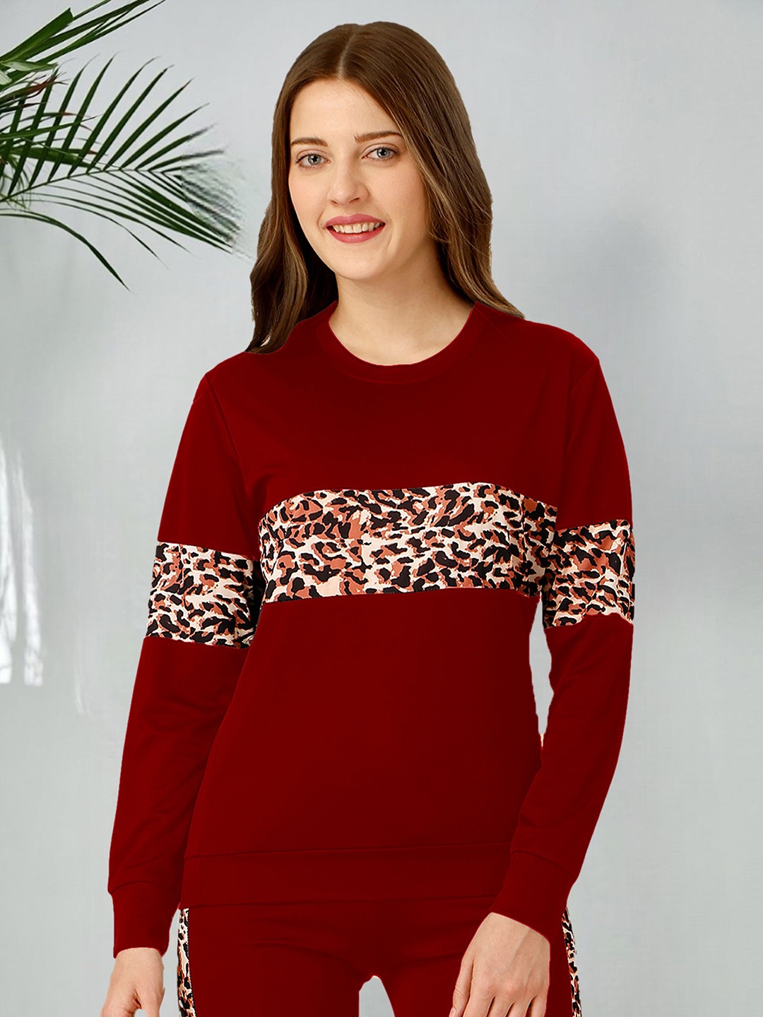 

DTR FASHION Women Animal Skin Printed T-shirt, Maroon