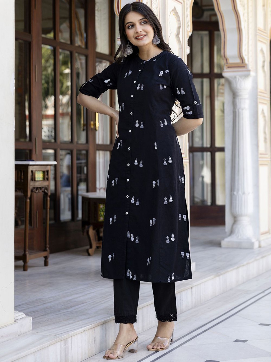 

Pistaa Floral Printed Mandarin Collar Pure Cotton A-Line Kurta With Palazzo, Black