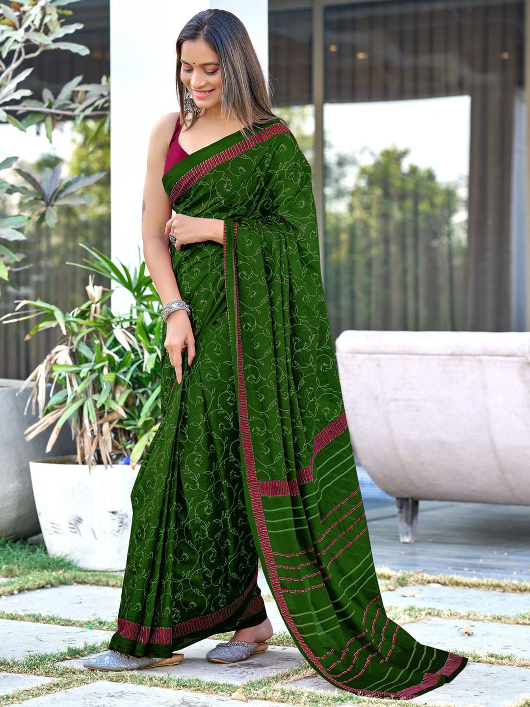 

Anouk Ethnic Motifs Printed Pure Cotton Saree, Green