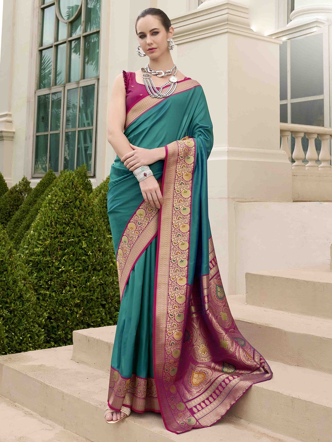 

Mitera Zari Banarasi Saree, Turquoise blue